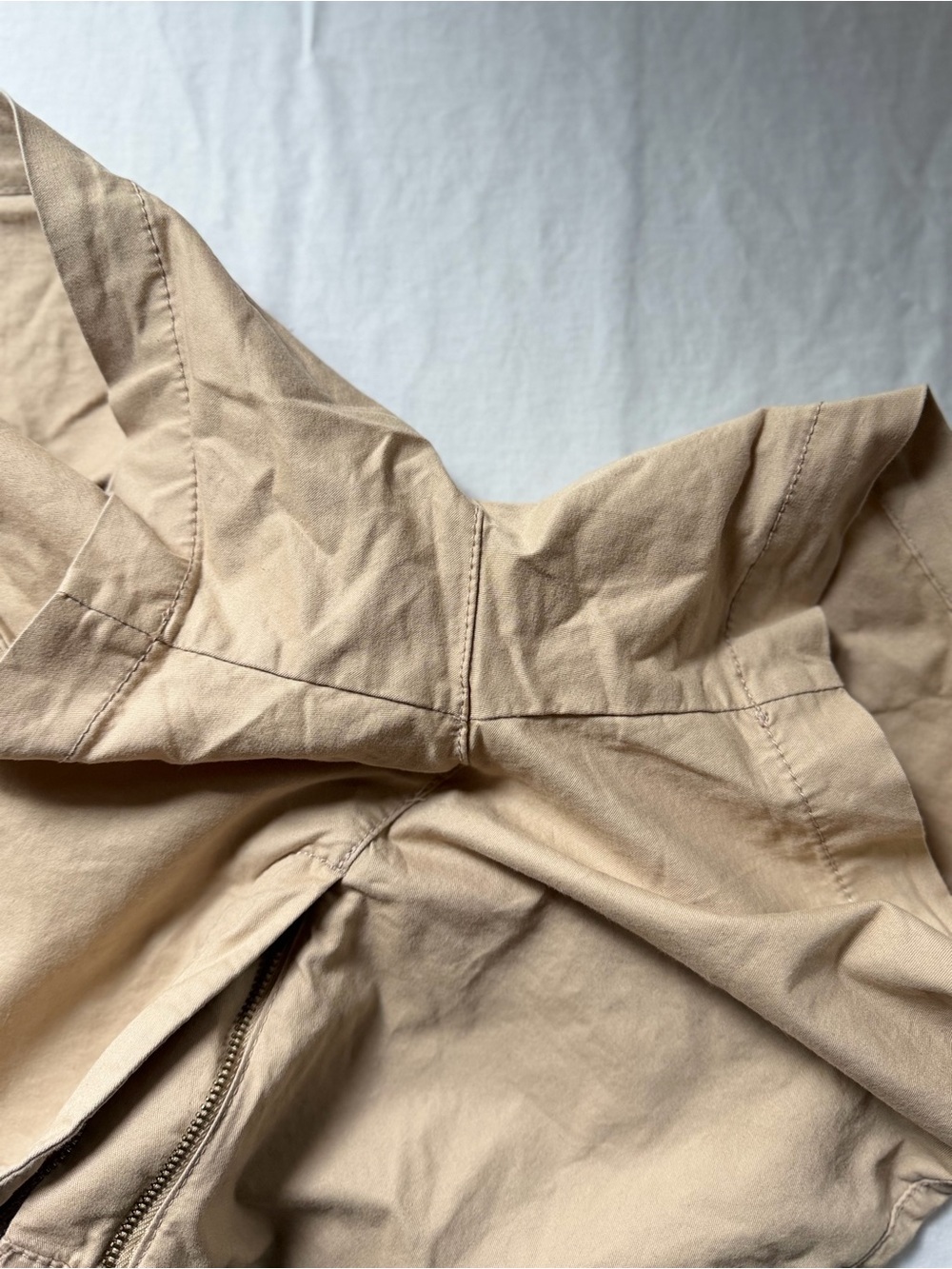 Old Navy Khaki and Green Shorts - Picture 4 of 11